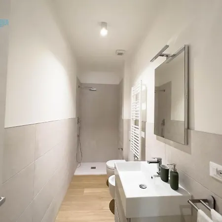 شقة Cavana 4 Tirabora Short Rent ترييستي